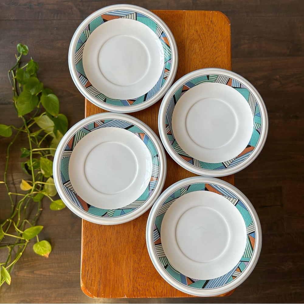 Christopher Stuart Geometric Ceramic Saucer Plates Y2321